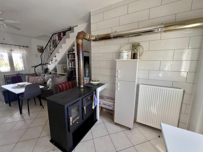 Image No.14-2 Bed Maisonette for sale