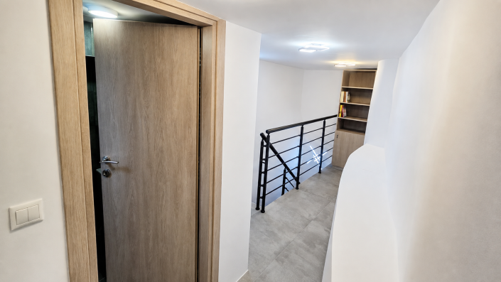 Image No.25-3 Bed Village House for sale