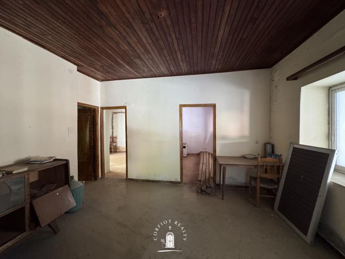 Image No.9-House for sale