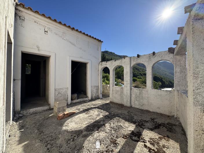 Image No.6-House for sale