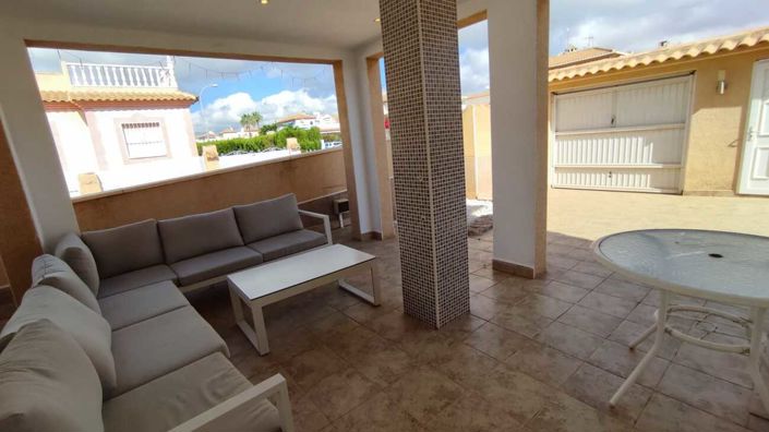 Image No.9-2 Bed Villa for sale