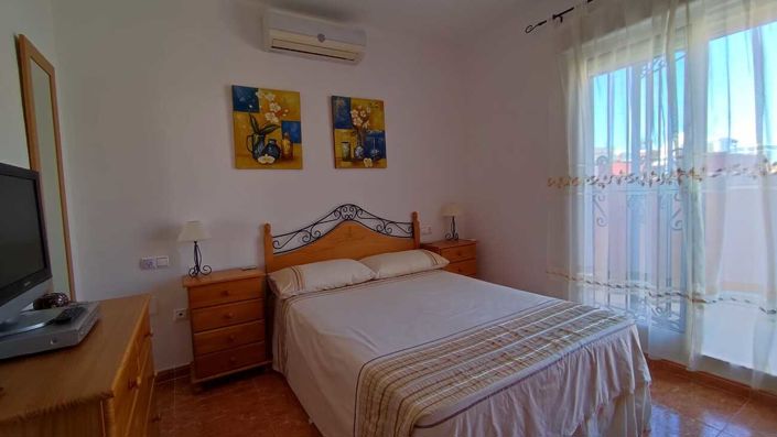 Image No.5-3 Bed Quad for sale