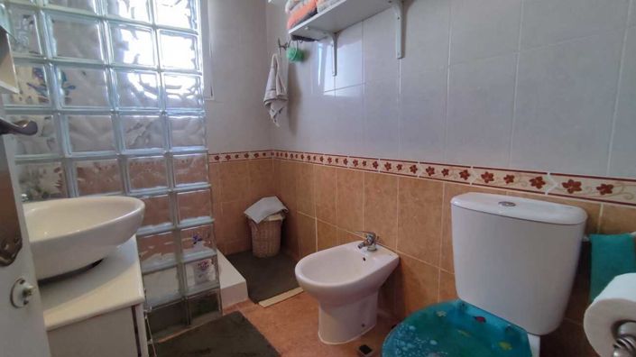 Image No.12-3 Bed Villa for sale