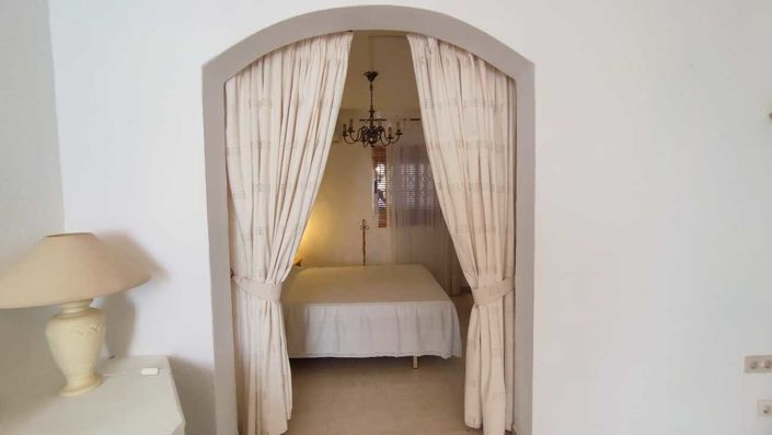 Image No.26-4 Bed Villa for sale