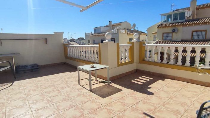 Image No.20-3 Bed Villa for sale