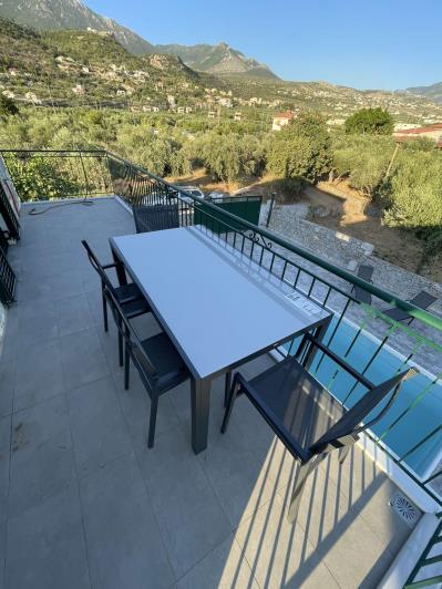 Image No.30-2 Bed Villa / Detached for sale