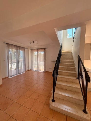 Image No.6-3 Bed Villa for sale