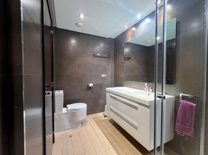 Image No.7-2 Bed Apartment for sale