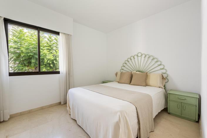 Image No.17-3 Bed Apartment for sale