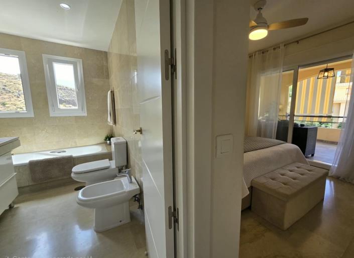 Image No.12-3 Bed Apartment for sale