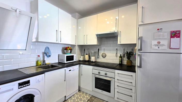 Image No.7-2 Bed Apartment for sale