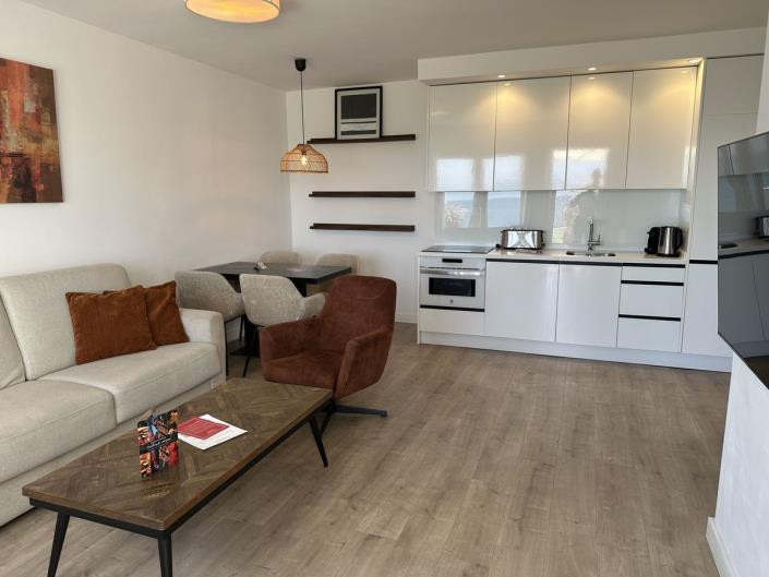 Image No.4-2 Bed Apartment for sale
