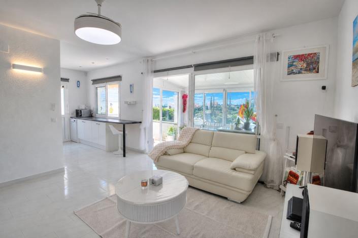 Image No.4-2 Bed House/Villa for sale