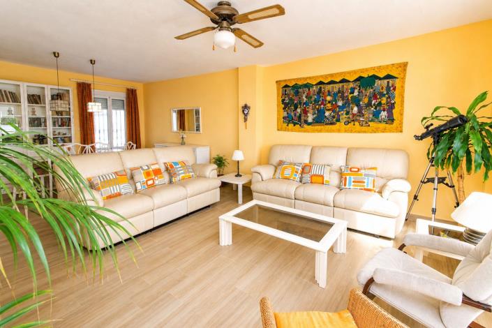 Image No.3-3 Bed Apartment for sale