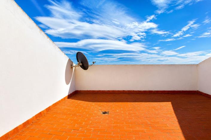 Image No.18-3 Bed Apartment for sale