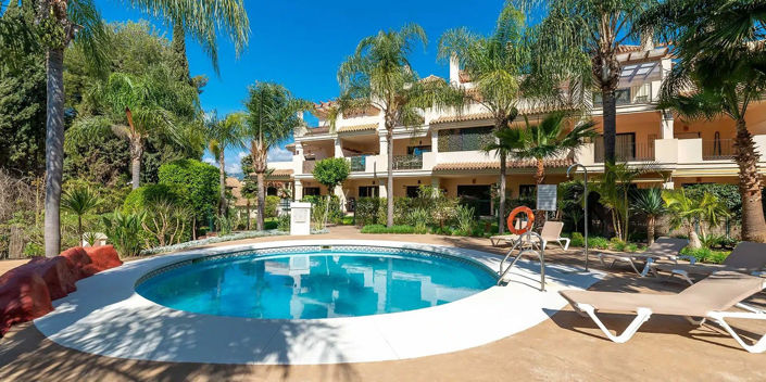 Image No.25-3 Bed Property for sale