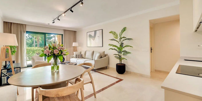 Image No.14-3 Bed Property for sale