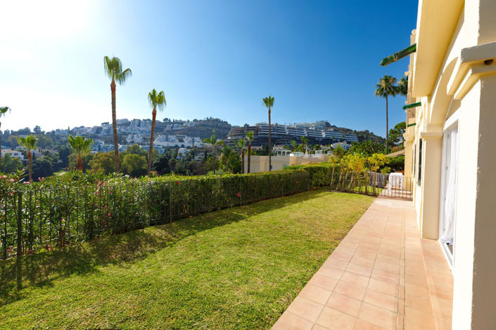 Image No.31-3 Bed Property for sale
