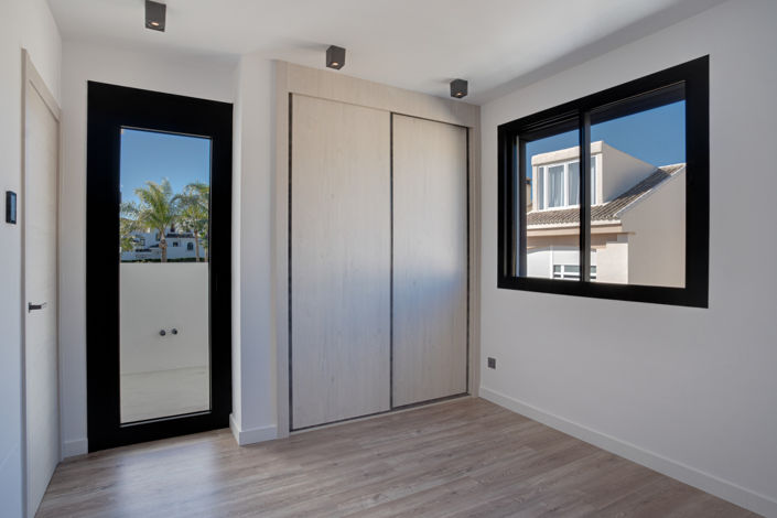Image No.17-Villa de 4 chambres à vendre à Estepona