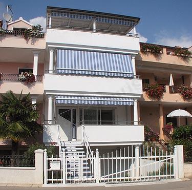 Image No.2-Propriété de 6 chambres à vendre à Rovinj