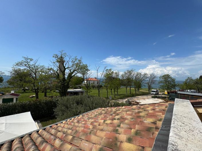 Image No.13-3 Bed Property for sale