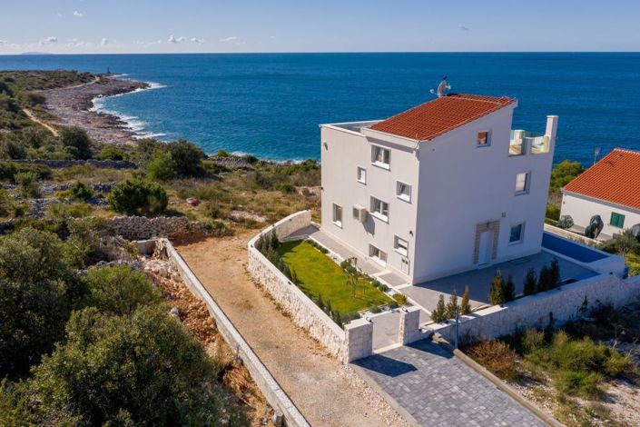 Image No.2-3 Bed Property for sale
