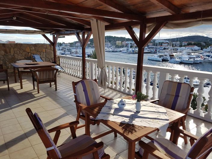 Image No.2-3 Bed Property for sale