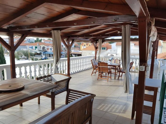Image No.4-3 Bed Property for sale