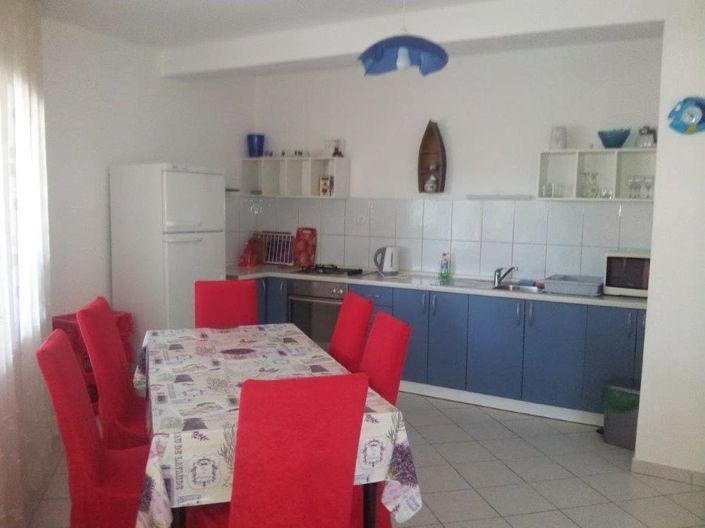 Image No.17-10 Bed Property for sale
