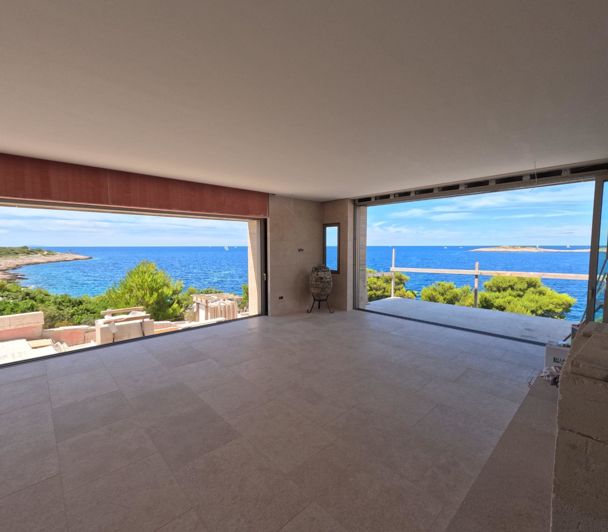 Image No.3-4 Bed Property for sale
