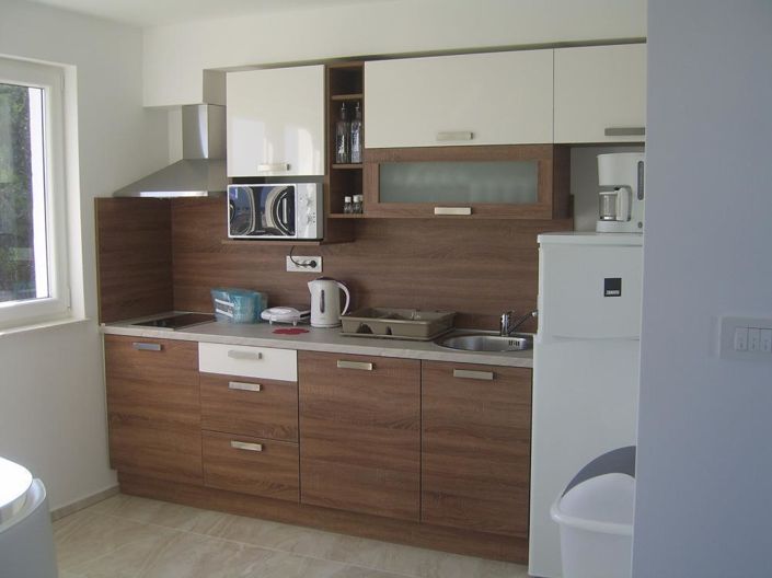 Image No.7-8 Bed Property for sale