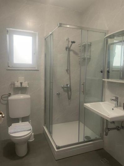 Image No.23-Propriété de 12 chambres à vendre à Makarska