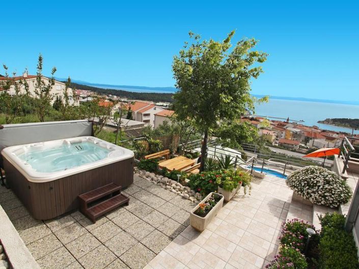 Image No.3-Propriété de 5 chambres à vendre à Makarska