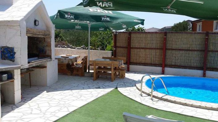 Image No.4-6 Bed Property for sale