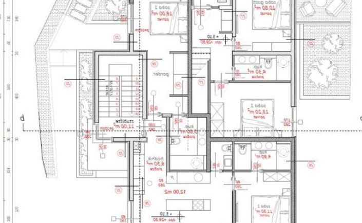 Image No.15-7 Bed Property for sale