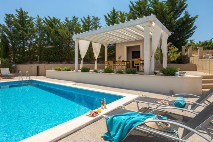 Image No.7-4 Bed Property for sale