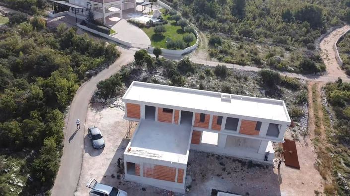 Image No.5-4 Bed Property for sale