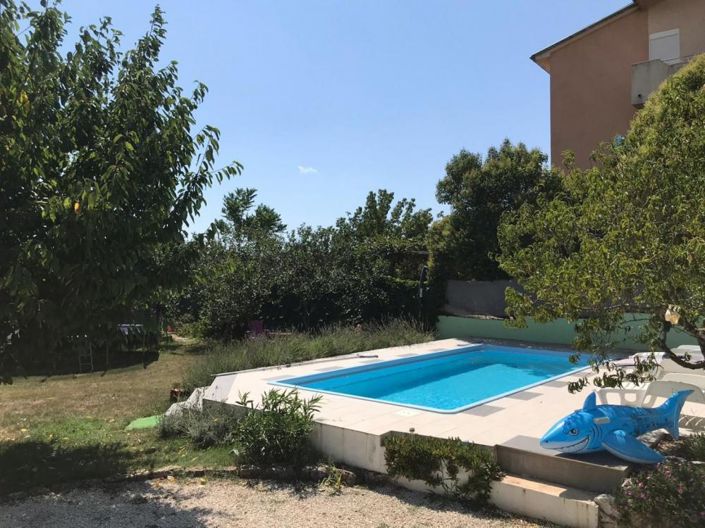 Image No.5-4 Bed Property for sale