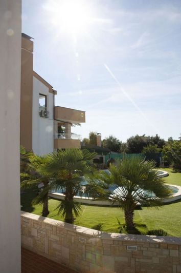 Image No.6-11 Bed Property for sale