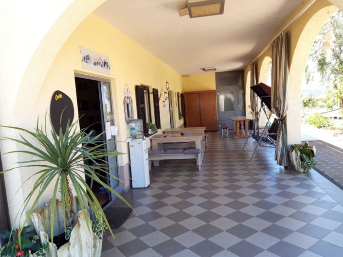 Image No.5-18 Bed Property for sale