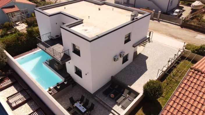 Image No.2-Propriété de 5 chambres à vendre à Croatie