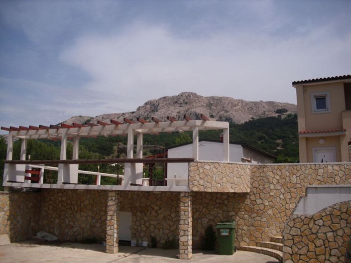 Image No.4-10 Bed Property for sale