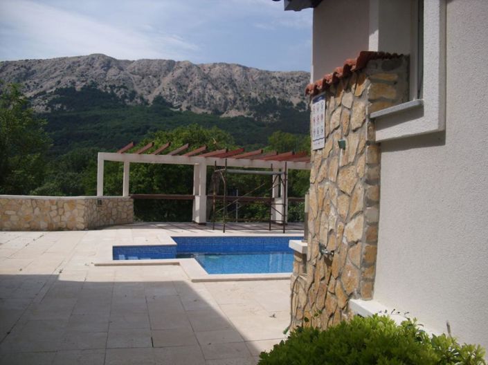 Image No.9-10 Bed Property for sale