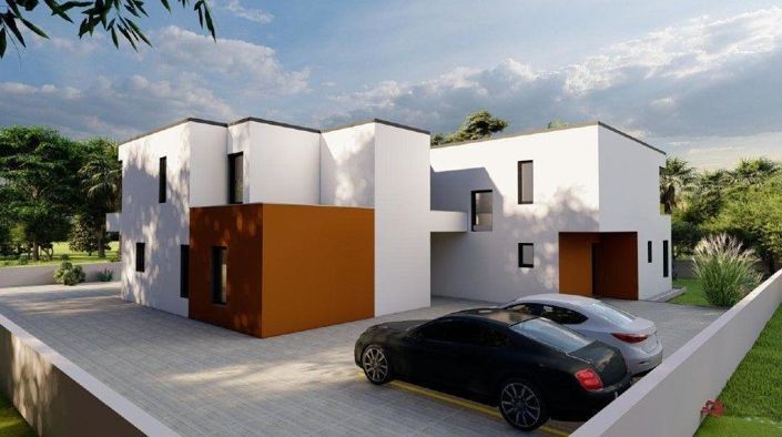 Image No.2-4 Bed Property for sale