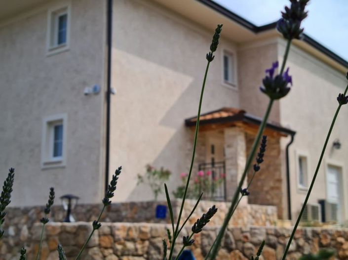Image No.6-4 Bed Property for sale