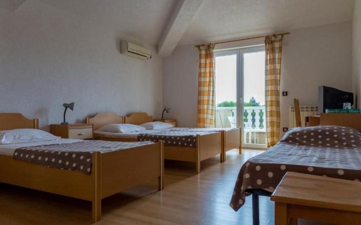 Image No.23-Propriété de 6 chambres à vendre à Umag