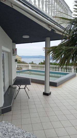 Image No.10-5 Bed Property for sale