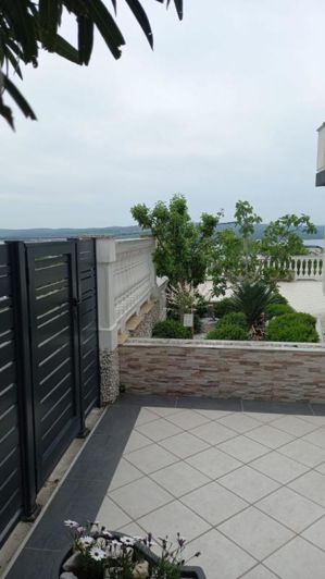 Image No.4-5 Bed Property for sale