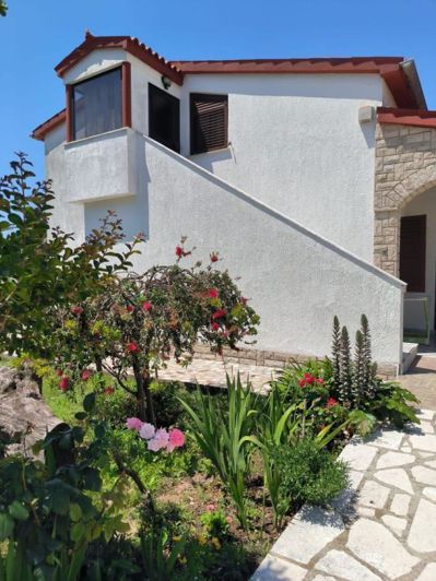 Image No.14-4 Bed Property for sale