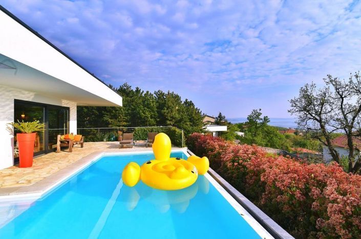 Image No.21-2 Bed Property for sale